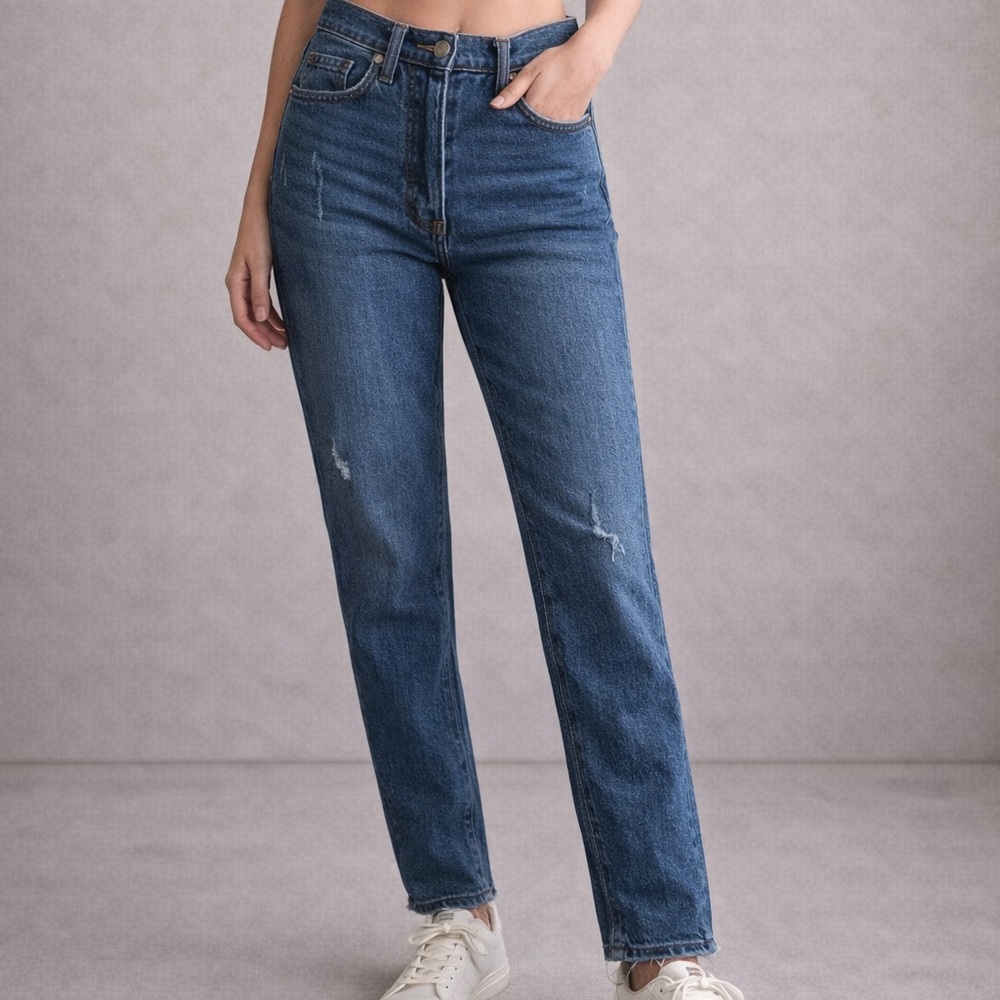 Universal Thread Mid-Rise Straight Leg Jeans - Blue Denim